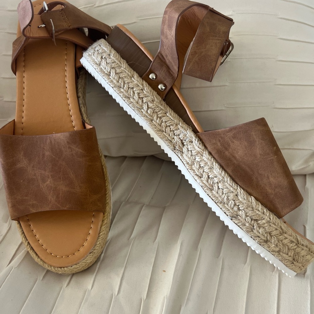 NWOT Brown Espadrille Sandals!